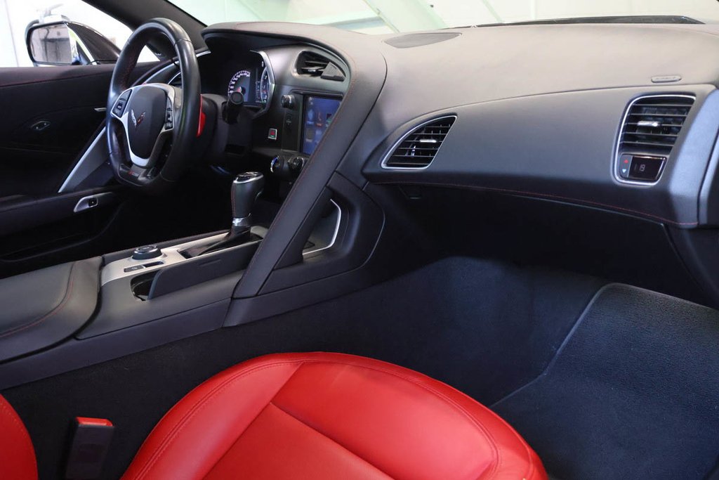 Chevrolet Corvette Z06 1LZ  + V8 6.2L + RWD + TOIT TARGA 2019 à Terrebonne, Québec - 13 - w1024h768px