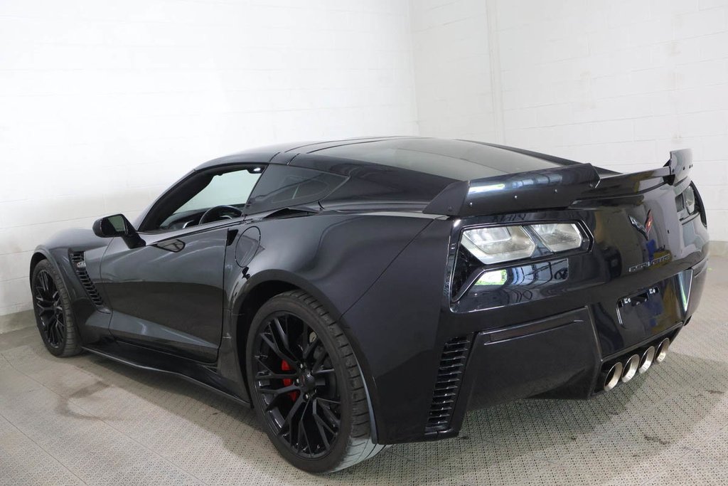 Chevrolet Corvette Z06 1LZ  + V8 6.2L + RWD + TOIT TARGA 2019 à Terrebonne, Québec - 5 - w1024h768px