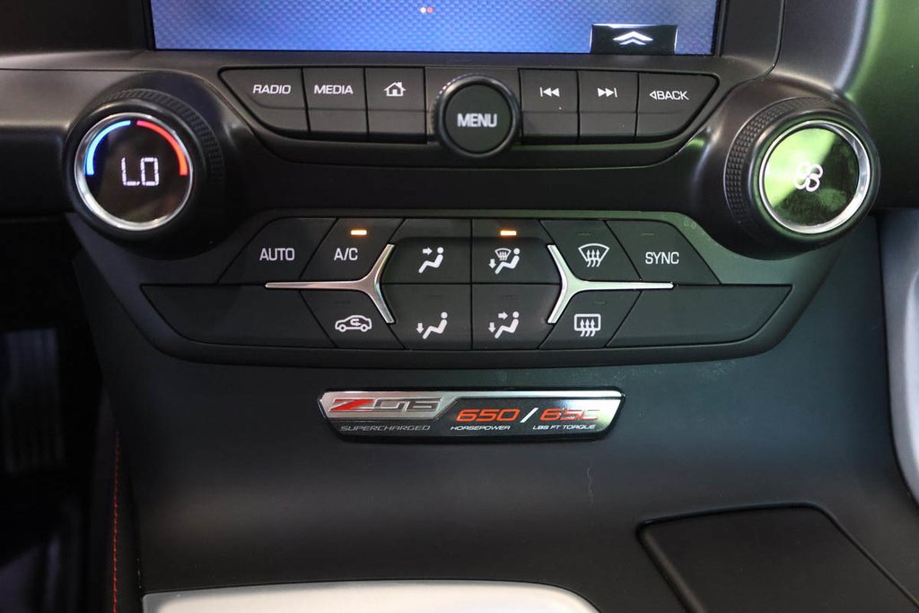 Chevrolet Corvette Z06 1LZ  + V8 6.2L + RWD + TOIT TARGA 2019 à Terrebonne, Québec - 22 - w1024h768px