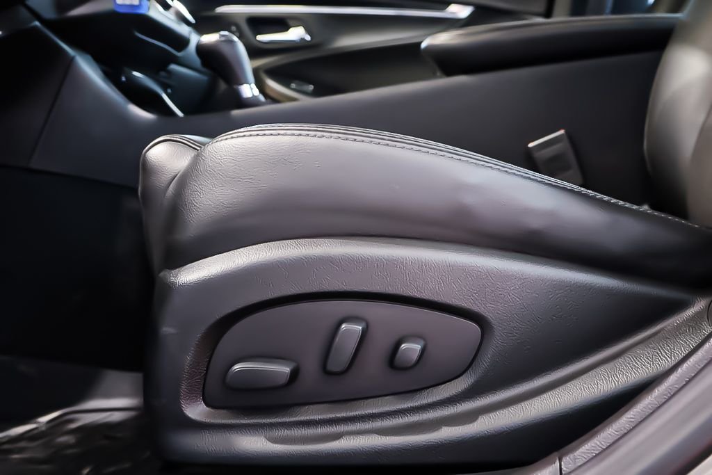 Chevrolet Impala LT + CLIMATISEUR + CAMERA DE RECUL + ECRAN TACTILE 2017 à Terrebonne, Québec - 14 - w1024h768px