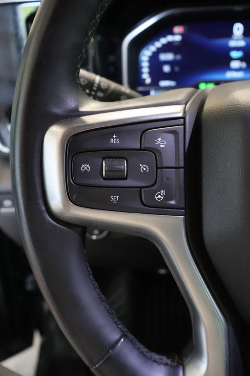 2025 Chevrolet SILVERADO 1500 CREW 1LT + 4RM + SWB + V8 5.3L in Terrebonne, Quebec - 15 - w1024h768px