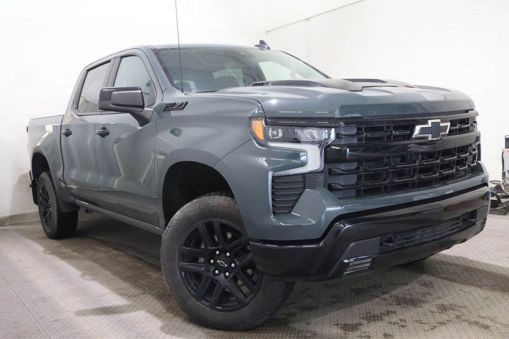 Chevrolet Silverado LT TRAILBOSS + SHORT BOX + AWD + APPARENCE NOIRE 2025 à Terrebonne, Québec - 1 - w1024h768px