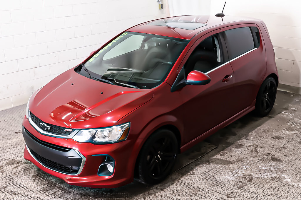 2018 Chevrolet Sonic PREMIER + AUTOMATIQUE + TOIT OUVRANT in Terrebonne, Quebec - 3 - w1024h768px