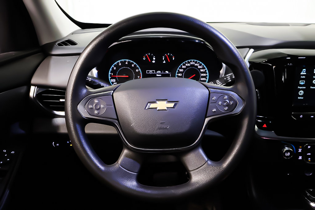 Chevrolet Traverse LS + AWD + 8 PASSAGERS 2019 à Terrebonne, Québec - 15 - w1024h768px