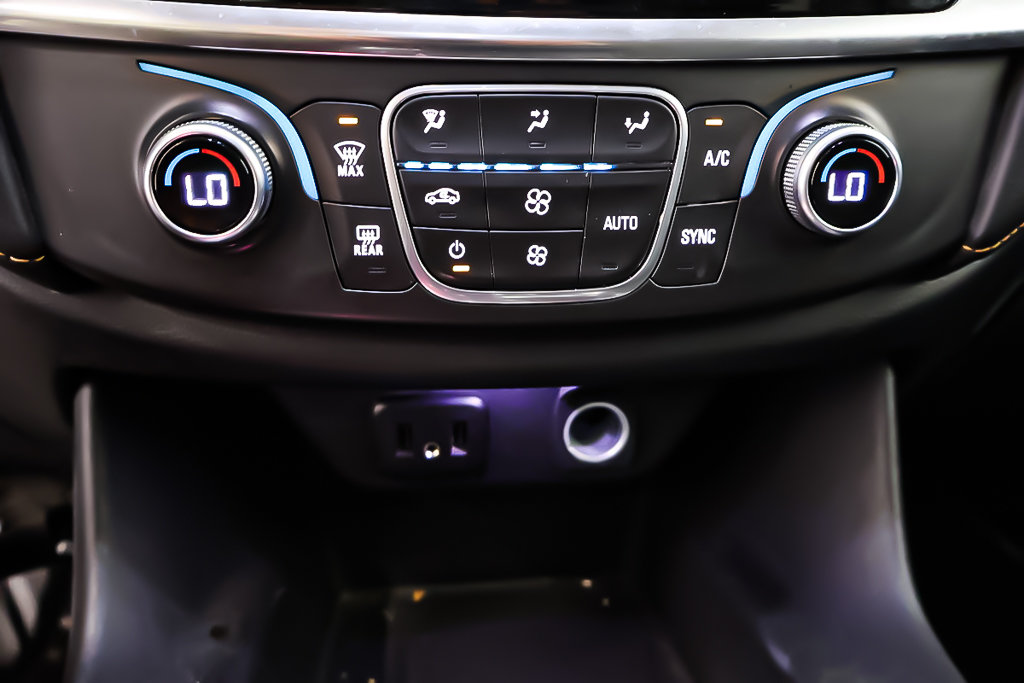 Chevrolet Traverse LS + AWD + 8 PASSAGERS 2019 à Terrebonne, Québec - 23 - w1024h768px