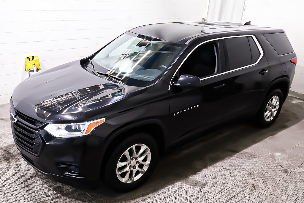 Chevrolet Traverse LS + AWD + 8 PASSAGERS 2019 à Terrebonne, Québec - 3 - w1024h768px