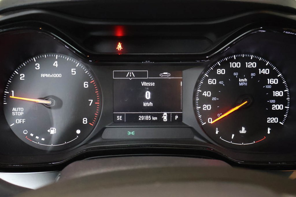 2025 Chevrolet TRAX LS + FWD + GROUPE ELECTRIQUE in Terrebonne, Quebec - 18 - w1024h768px