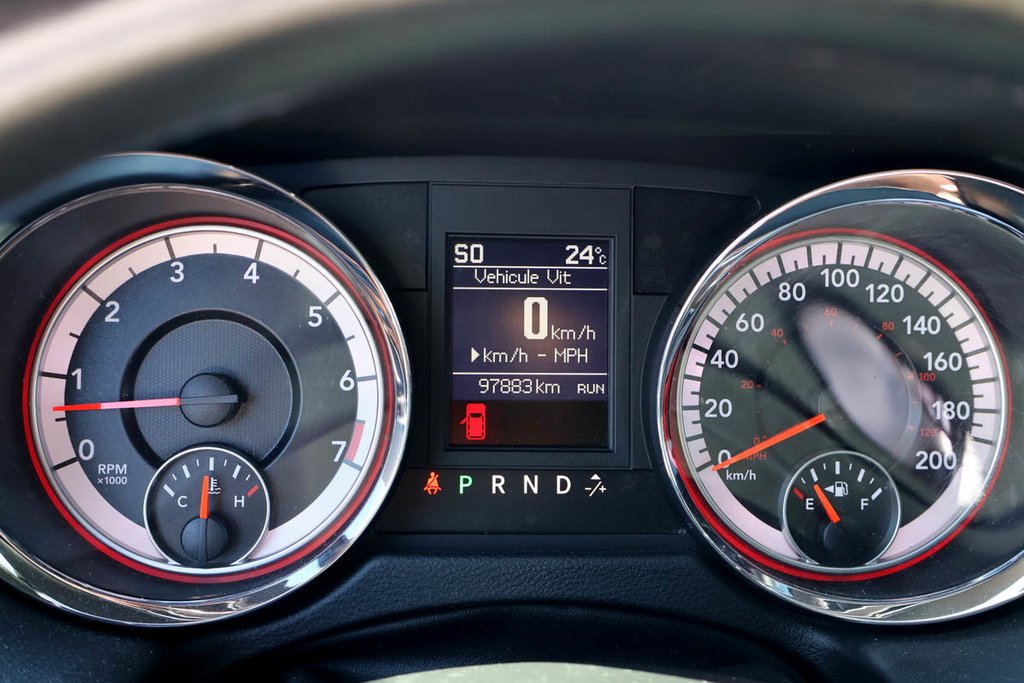 Chrysler GRAND CARAVAN PREMIUM PLUS + STOW N GO + 7 PASSAGERS 2020 à Terrebonne, Québec - 17 - w1024h768px