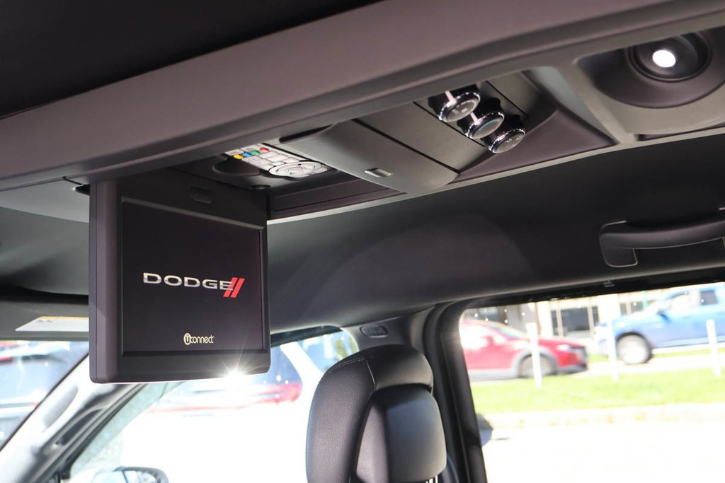 Chrysler GRAND CARAVAN PREMIUM PLUS + STOW N GO + 7 PASSAGERS 2020 à Terrebonne, Québec - 26 - w1024h768px