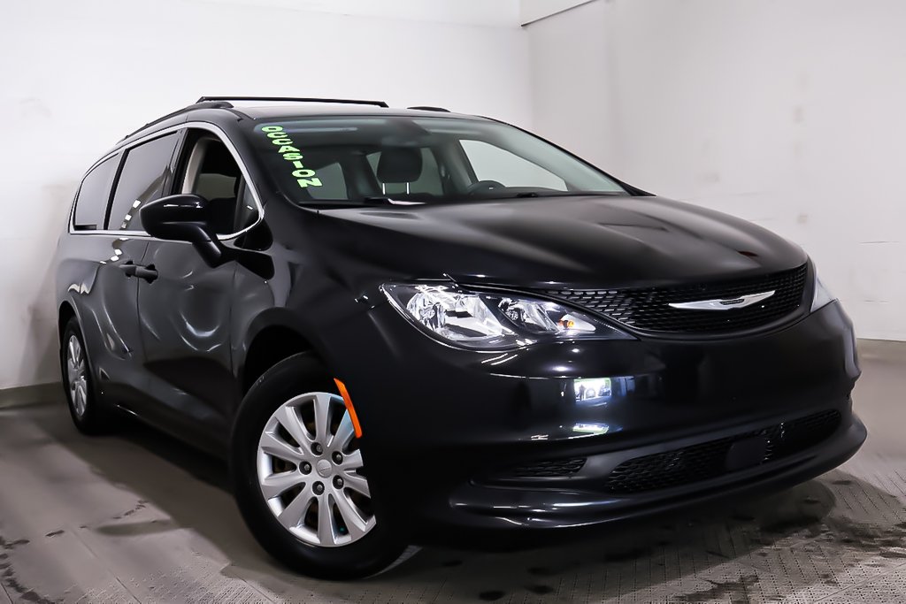 Chrysler Grand Caravan SE + CLIMATISATION 2021 à Terrebonne, Québec - 1 - w1024h768px