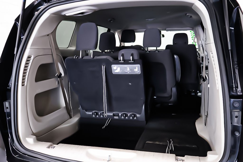 Chrysler Grand Caravan SE + CLIMATISATION 2021 à Terrebonne, Québec - 9 - w1024h768px