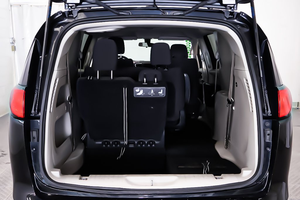 Chrysler Grand Caravan SE + CLIMATISATION 2021 à Terrebonne, Québec - 7 - w1024h768px