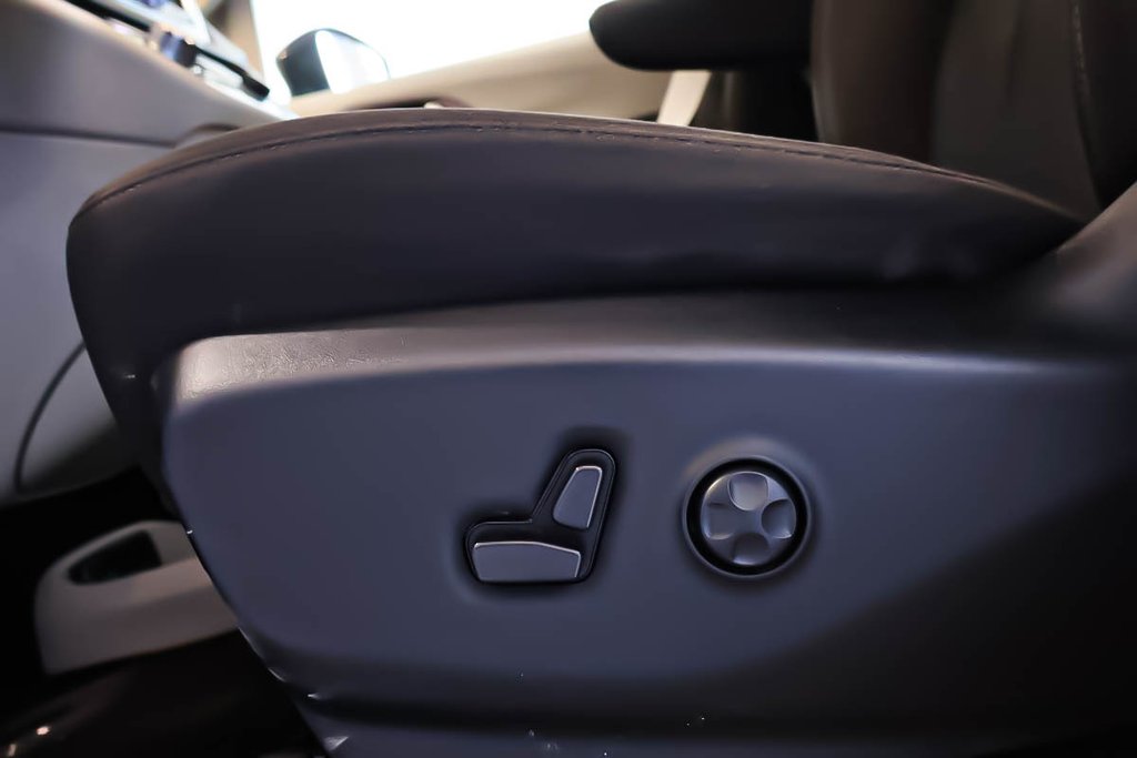Chrysler GRAND CARAVAN SXT + DEMARREUR A DISTANCE + CARPLAY 2024 à Terrebonne, Québec - 14 - w1024h768px