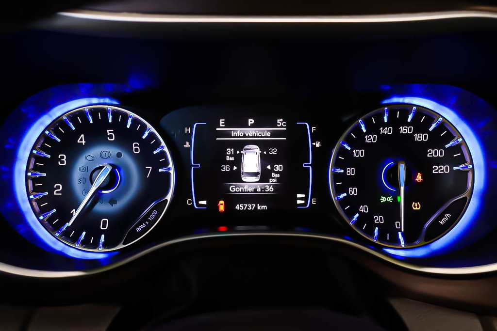 Chrysler GRAND CARAVAN SXT + DEMARREUR A DISTANCE + CARPLAY 2024 à Terrebonne, Québec - 21 - w1024h768px