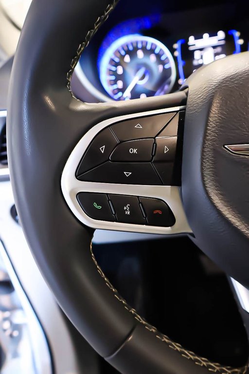 Chrysler GRAND CARAVAN SXT + DEMARREUR A DISTANCE + CARPLAY 2024 à Terrebonne, Québec - 18 - w1024h768px
