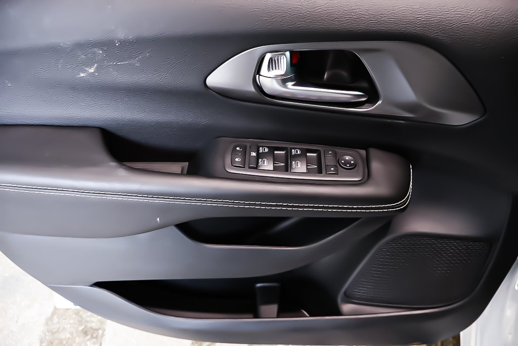 Chrysler Grand Caravan SXT 2026 à Terrebonne, Québec - 20 - w1024h768px