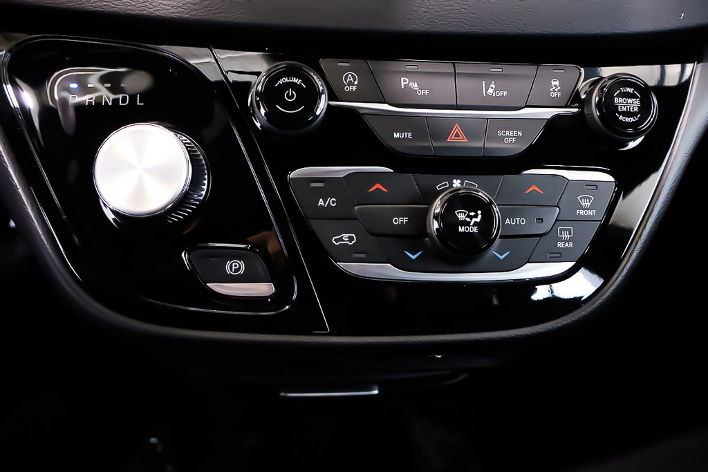 Chrysler Grand Caravan SXT 2026 à Terrebonne, Québec - 18 - w1024h768px