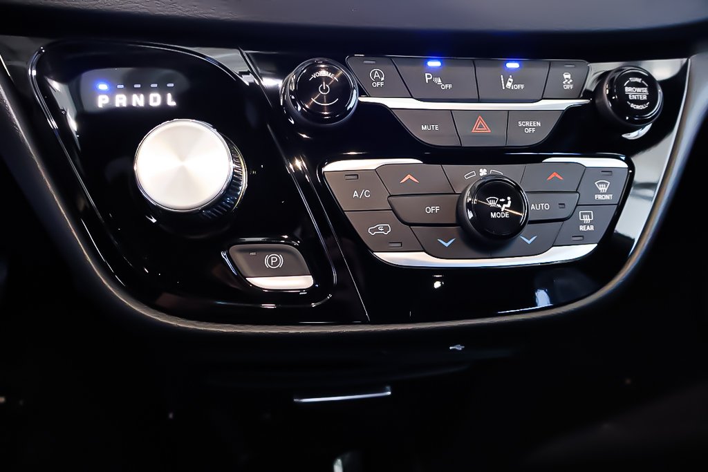 2026 Chrysler Grand Caravan SXT in Terrebonne, Quebec - 19 - w1024h768px