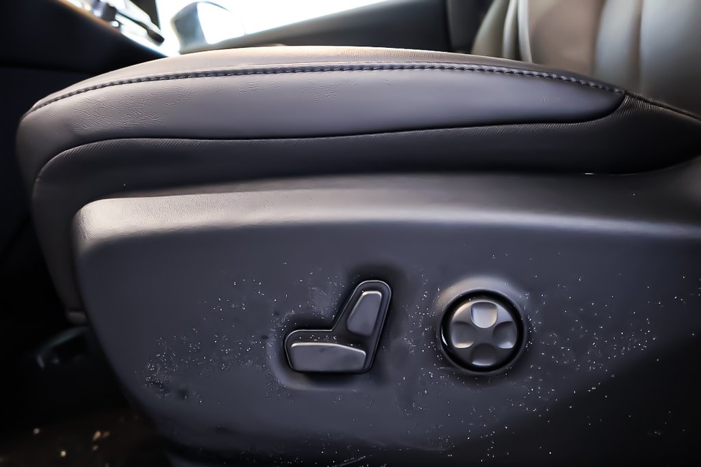 Chrysler Grand Caravan SXT 2026 à Terrebonne, Québec - 11 - w1024h768px