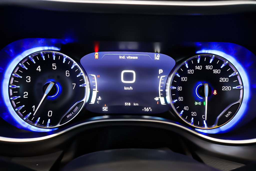 Chrysler Grand Caravan SXT 2026 à Terrebonne, Québec - 16 - w1024h768px