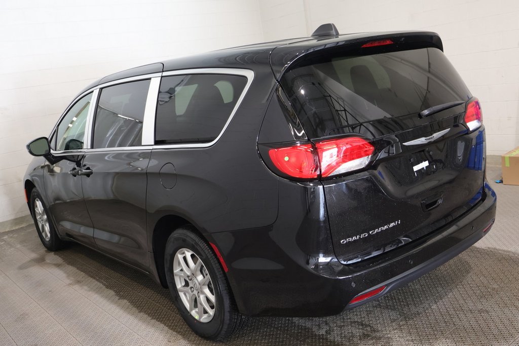 Chrysler Grand Caravan SXT 2026 à Terrebonne, Québec - 4 - w1024h768px