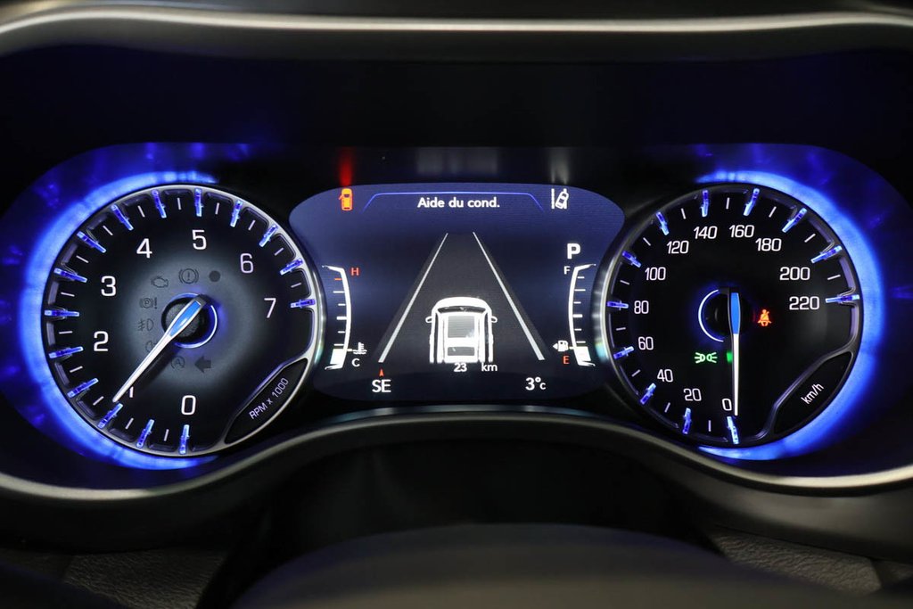 Chrysler Grand Caravan SXT 2026 à Terrebonne, Québec - 16 - w1024h768px