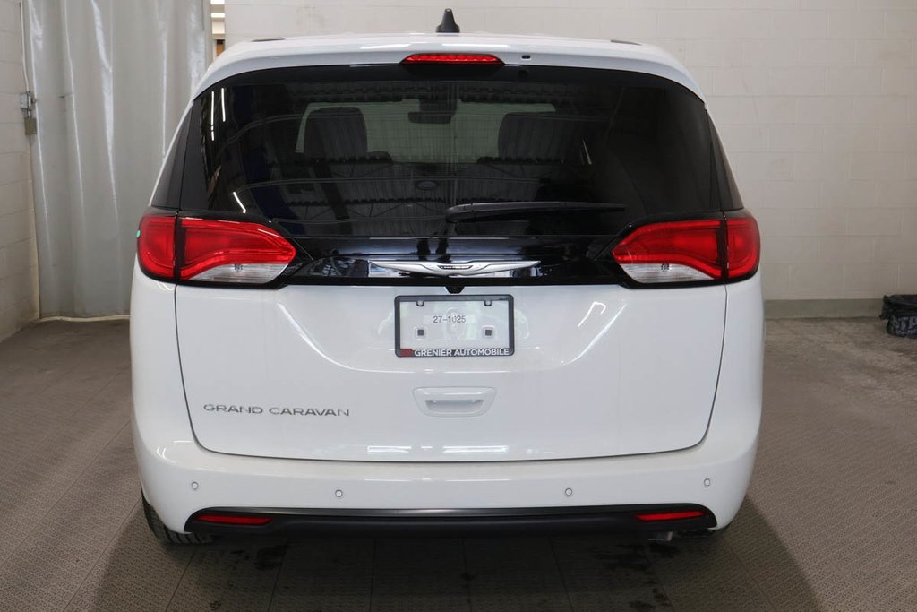 Chrysler Grand Caravan SXT 2027 à Terrebonne, Québec - 5 - w1024h768px
