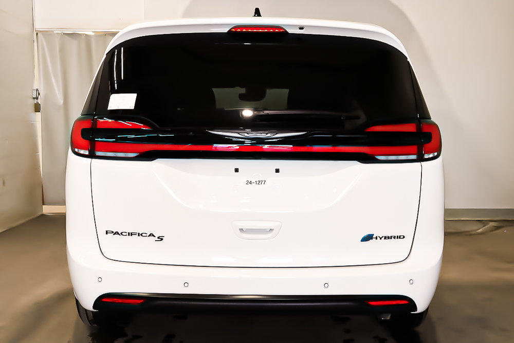 2024 Chrysler Pacifica Hybrid PREMIUM S APPEARANCE in Terrebonne, Quebec - 6 - w1024h768px