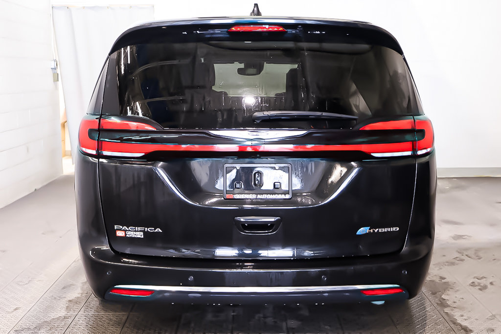 2022 Chrysler Pacifica Hybrid LIMITED + TOIT OUVRANT PANO + CUIR + GPS in Terrebonne, Quebec - 6 - w1024h768px