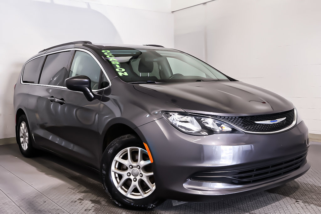 Chrysler Pacifica TOURING + 7 PASSAGERS + CARPLAY 2019 à Terrebonne, Québec - 1 - w1024h768px