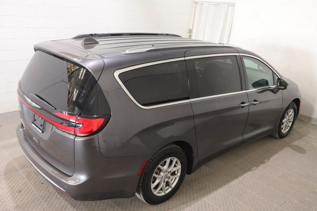 Chrysler Pacifica TOURING-L + 7 PASSAGERS + CUIR 2021 à Terrebonne, Québec - 8 - w1024h768px