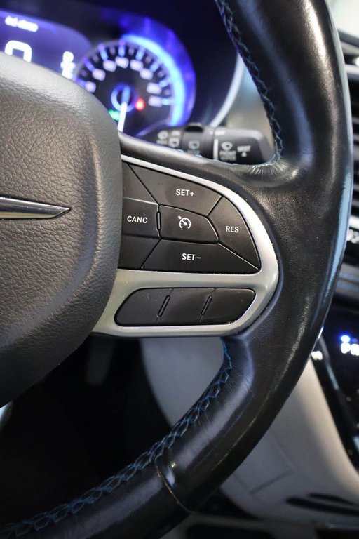 Chrysler Pacifica TOURING-L + 7 PASSAGERS + CUIR 2021 à Terrebonne, Québec - 15 - w1024h768px