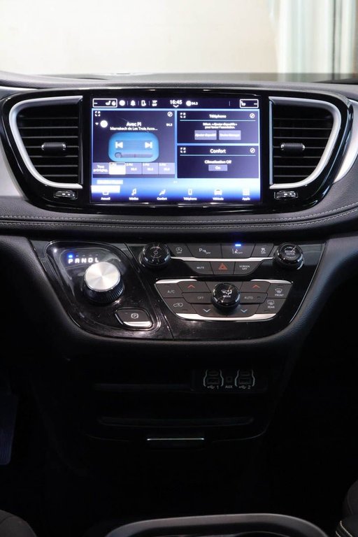 2023 Chrysler PACIFICA TOURING + 7 PASSAGERS in Terrebonne, Quebec - 22 - w1024h768px