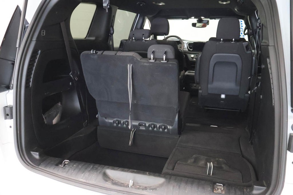 2023 Chrysler PACIFICA TOURING + 7 PASSAGERS in Terrebonne, Quebec - 9 - w1024h768px