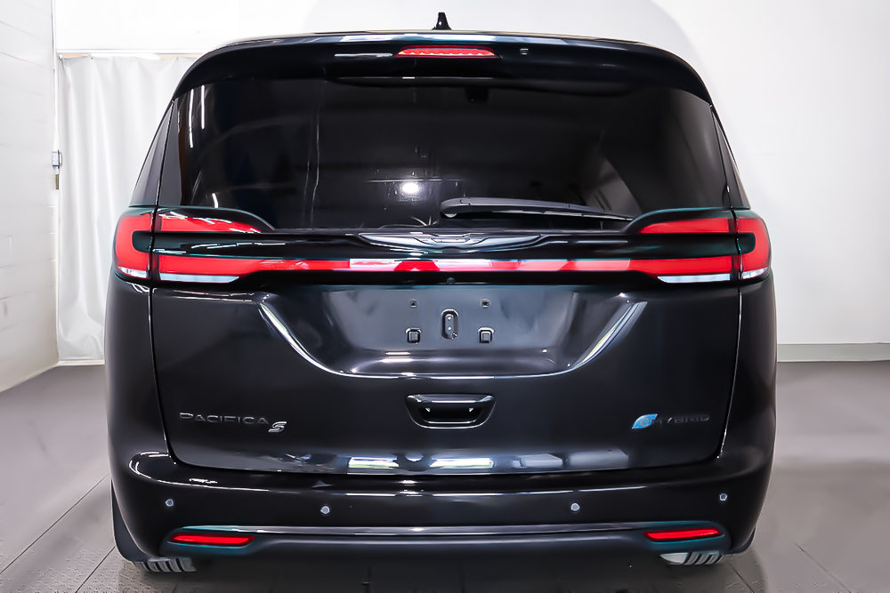 Chrysler Pacifica HYBRIDE + LIMITED + TOIT OUVRANT + CUIR 2023 à Terrebonne, Québec - 6 - w1024h768px