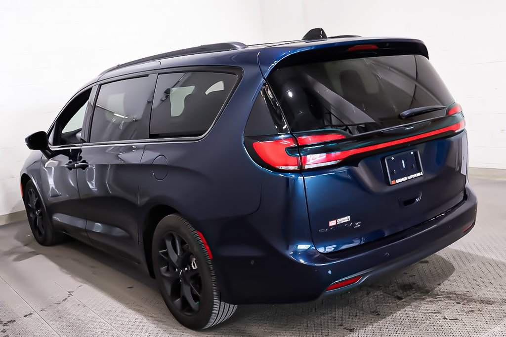 2023 Chrysler Pacifica TOURING L + ALLURE S + 7 PASSAGERS in Terrebonne, Quebec - 5 - w1024h768px