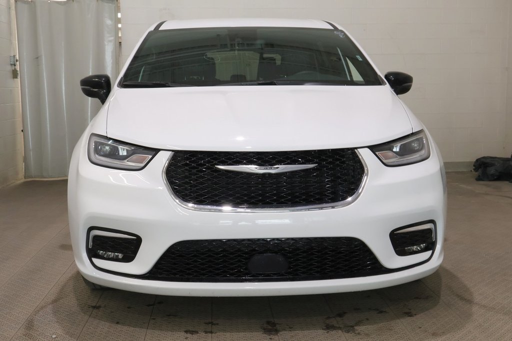 2025 Chrysler Pacifica SELECT + 7 PASSAGERS in Terrebonne, Quebec - 3 - w1024h768px