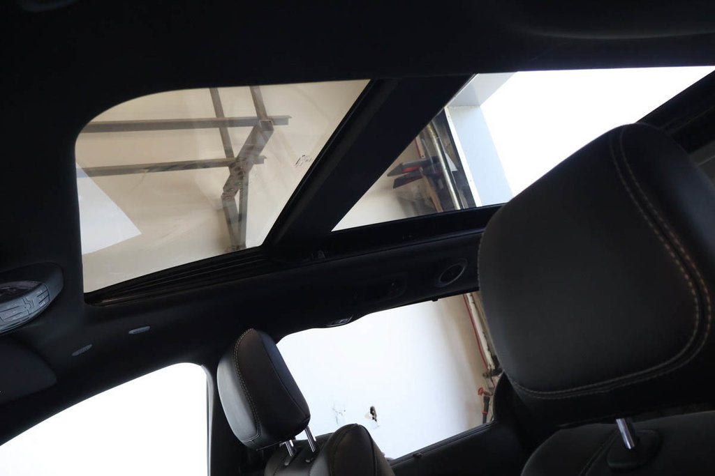 Chrysler Pacifica SELECT AWD 2026 à Terrebonne, Québec - 11 - w1024h768px