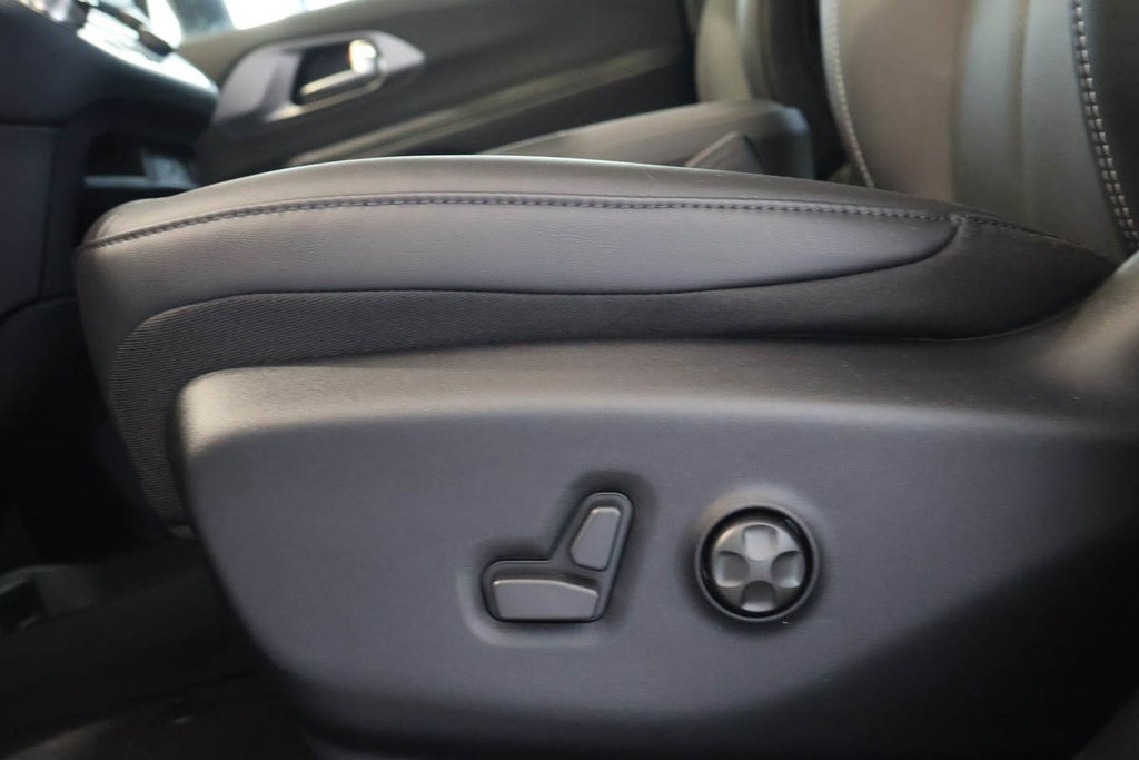 Chrysler Pacifica SELECT AWD 2026 à Terrebonne, Québec - 12 - w1024h768px