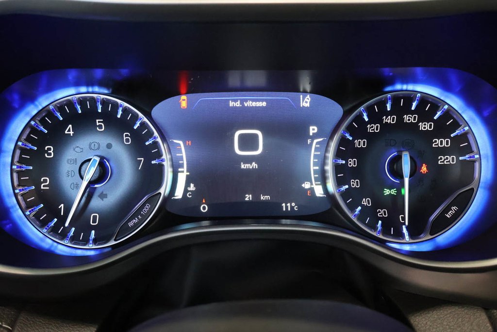 Chrysler Pacifica SELECT AWD 2026 à Terrebonne, Québec - 17 - w1024h768px