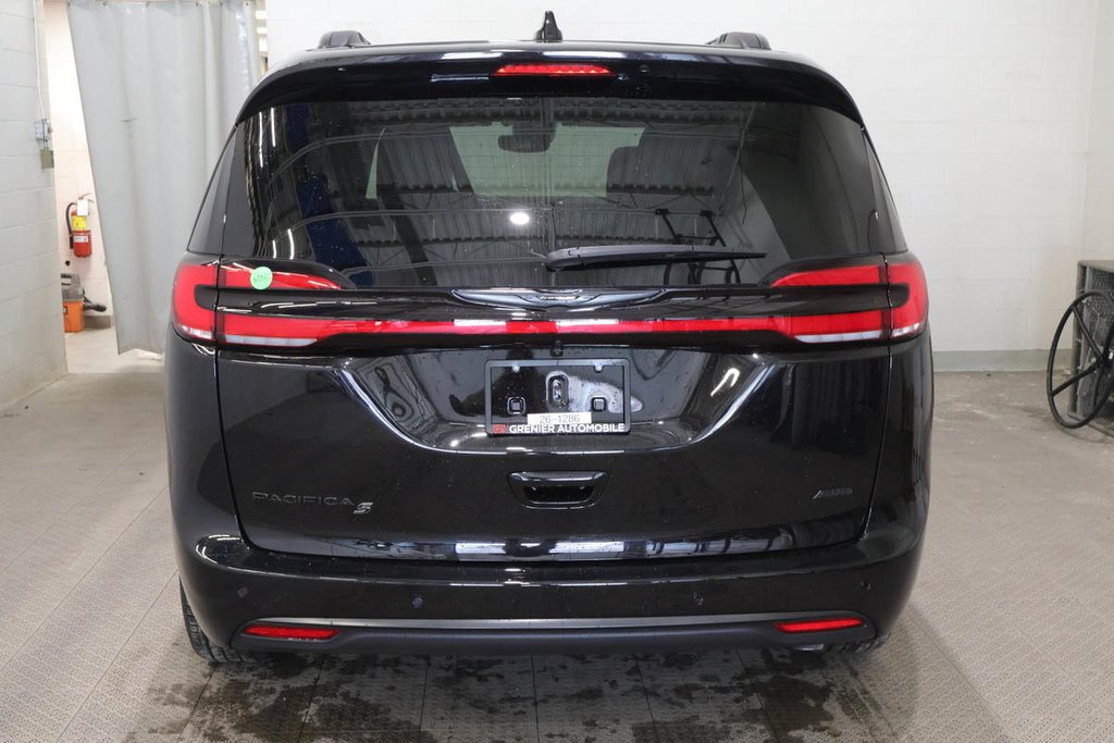 Chrysler Pacifica SELECT AWD 2026 à Terrebonne, Québec - 5 - w1024h768px