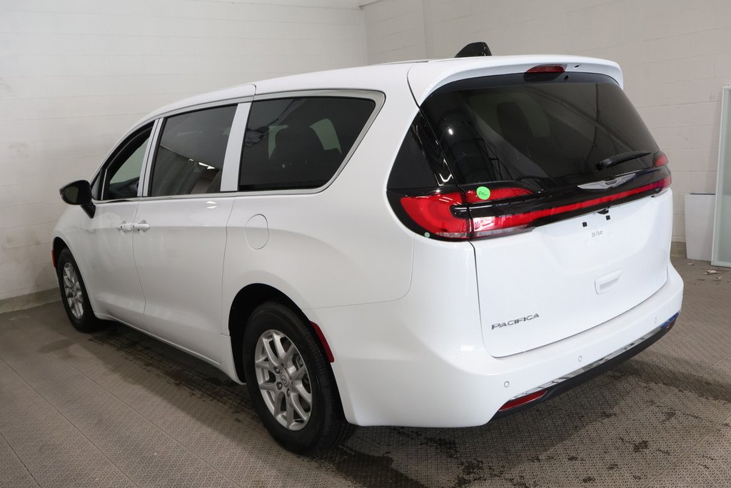 Chrysler Pacifica SELECT 2026 à Terrebonne, Québec - 9 - w1024h768px