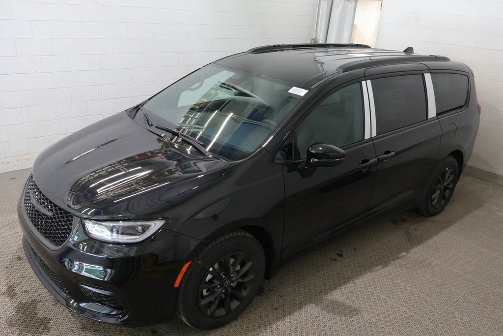 Chrysler Pacifica SELECT 2026 à Terrebonne, Québec - 3 - w1024h768px