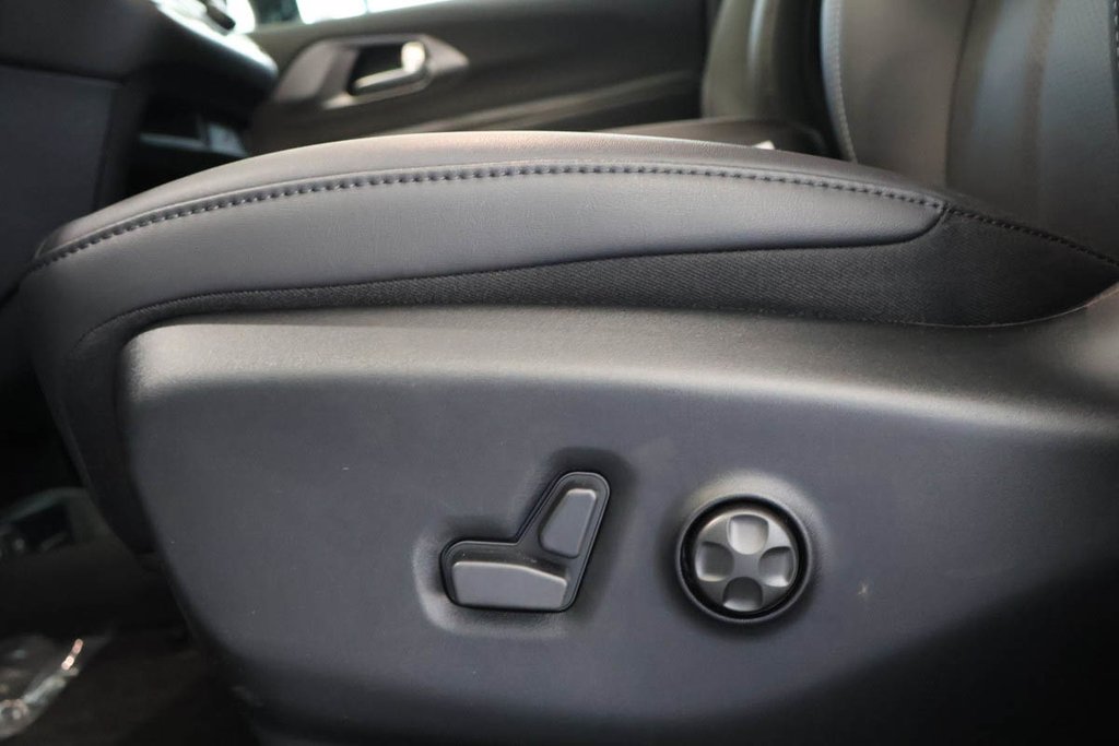 Chrysler Pacifica SELECT 2026 à Terrebonne, Québec - 9 - w1024h768px