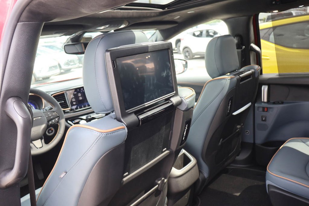 Chrysler Pacifica PINNACLE 2027 à Terrebonne, Québec - 25 - w1024h768px