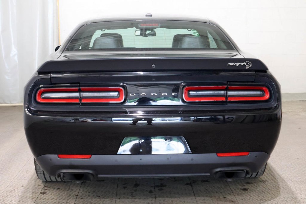 2017 Dodge Challenger SRT HELLCAT + RWD + V8 6.2L + RWD in Terrebonne, Quebec - 6 - w1024h768px