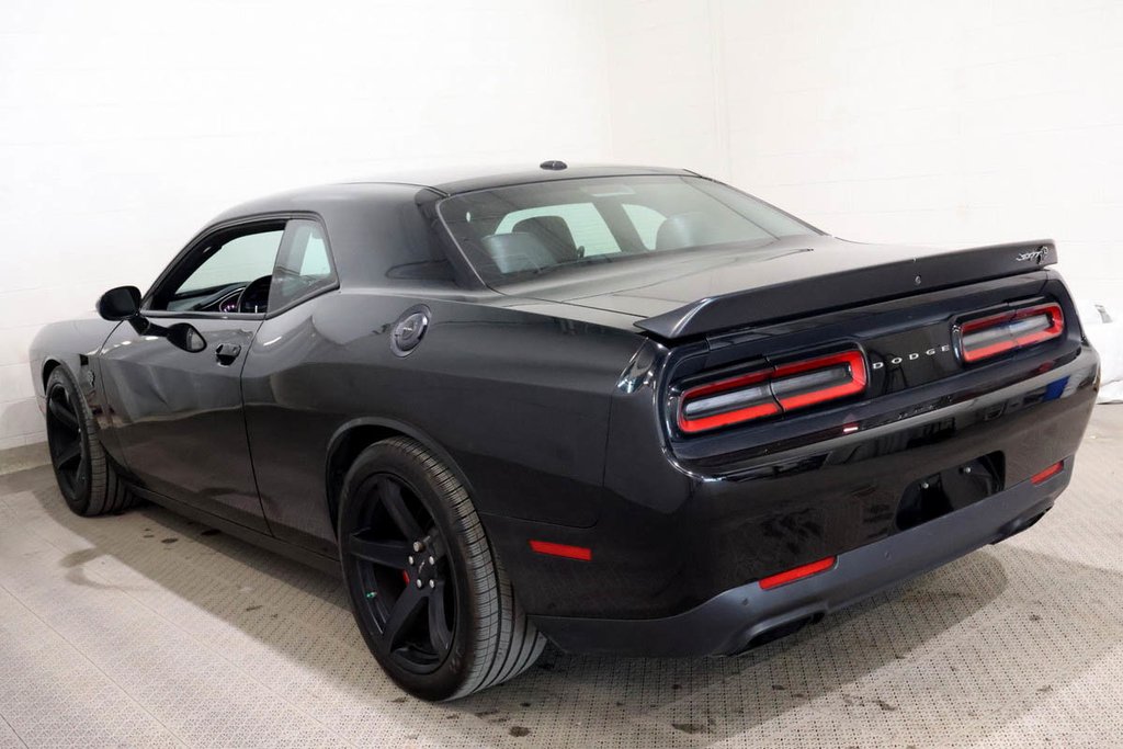 2017 Dodge Challenger SRT HELLCAT + RWD + V8 6.2L + RWD in Terrebonne, Quebec - 5 - w1024h768px