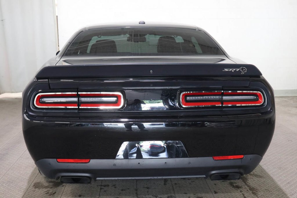 2017 Dodge Challenger SRT HELLCAT + RWD + V8 HEMI 6.2L in Terrebonne, Quebec - 6 - w1024h768px