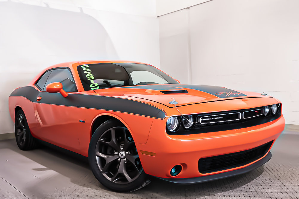 Dodge Challenger R/T + TOIT OUVRANT + CUIR + MAGS 20 POUCES 2018 à Terrebonne, Québec - 1 - w1024h768px