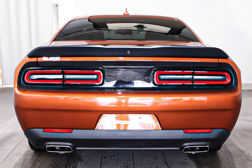 2022 Dodge Challenger GT + RWD + V6 + BLACKTOP + SUPER TRACK PACK in Terrebonne, Quebec - 5 - w1024h768px